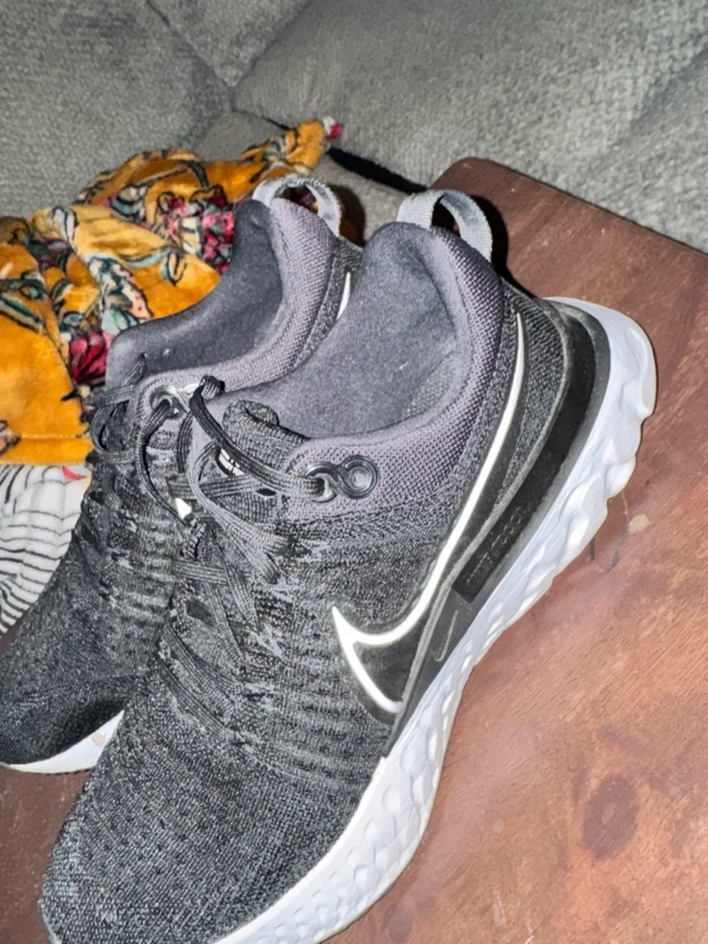 Nike Black and White Women's Knit Athletic Sneakers - Picture 4 of 9